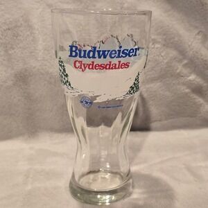 Vintage Budweiser Clydesdales Christmas Winter Scene Beer Glass 1995 Collectible